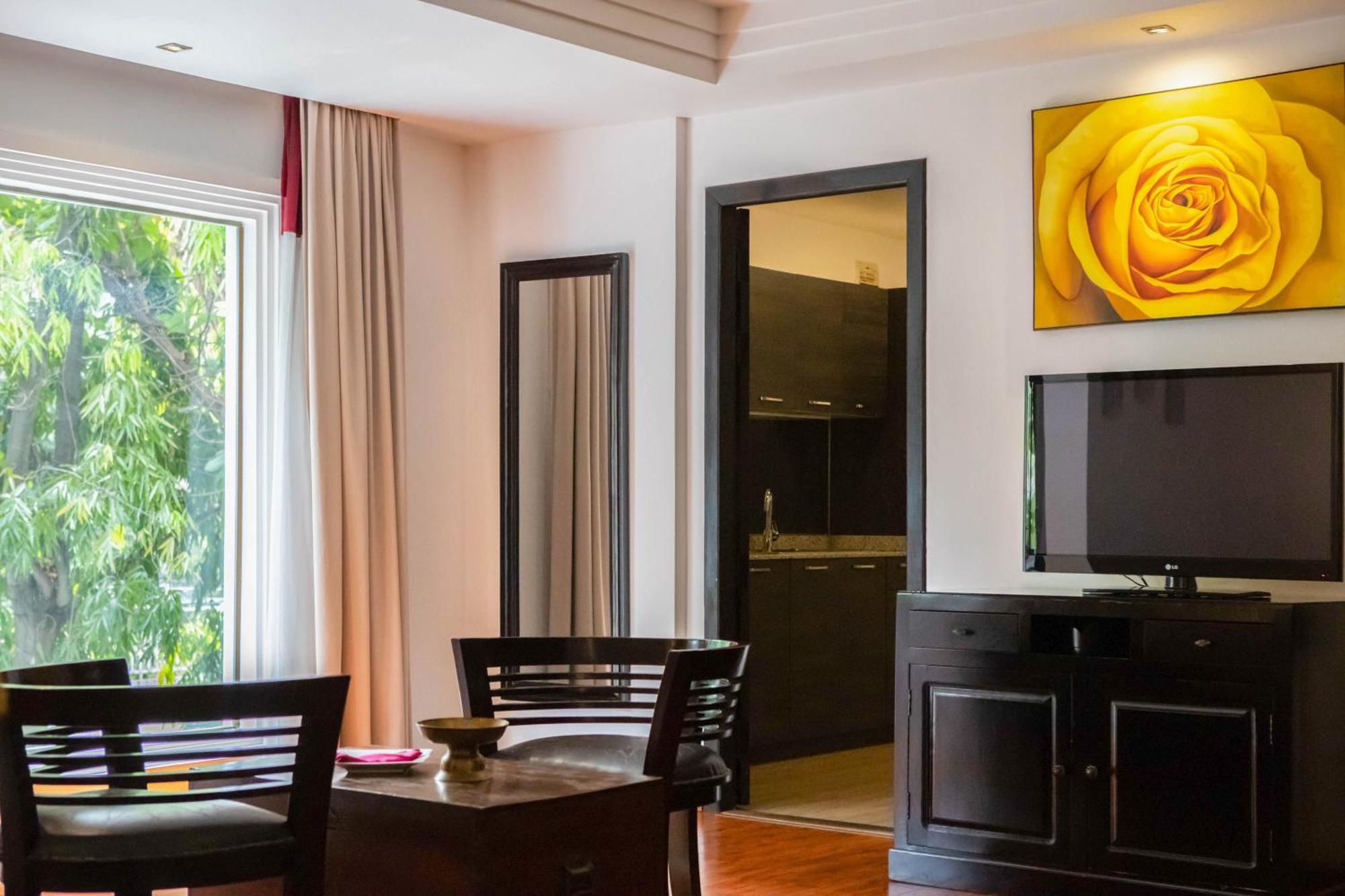 La Rose Suites Πνομ Πενχ Εξωτερικό φωτογραφία