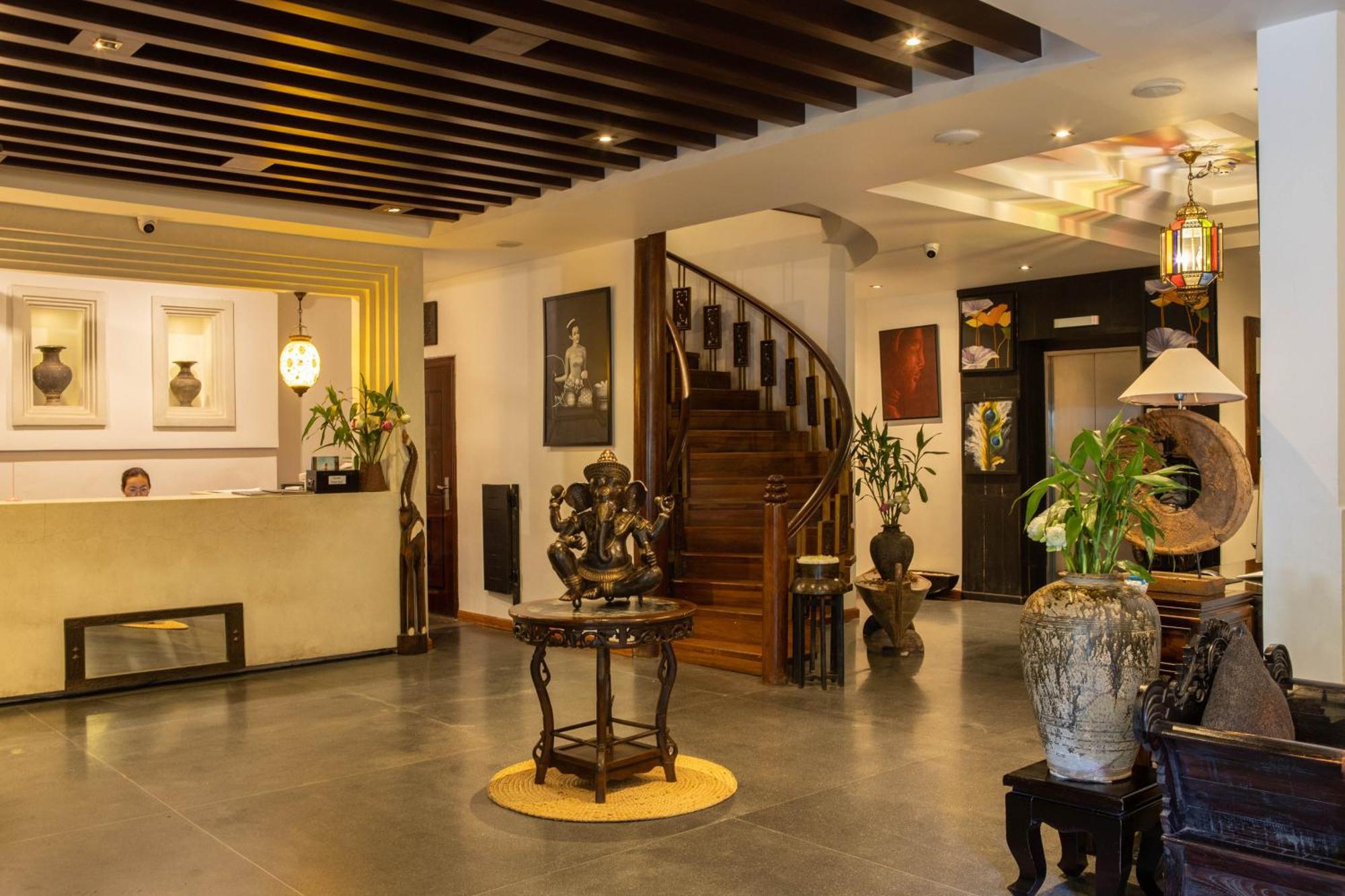 La Rose Suites Πνομ Πενχ Εξωτερικό φωτογραφία